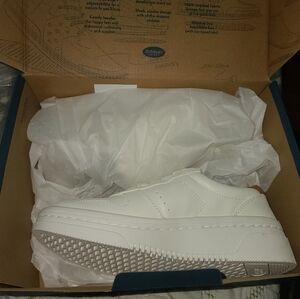 Dr. Scholl shoes white sneakers size 8 New
